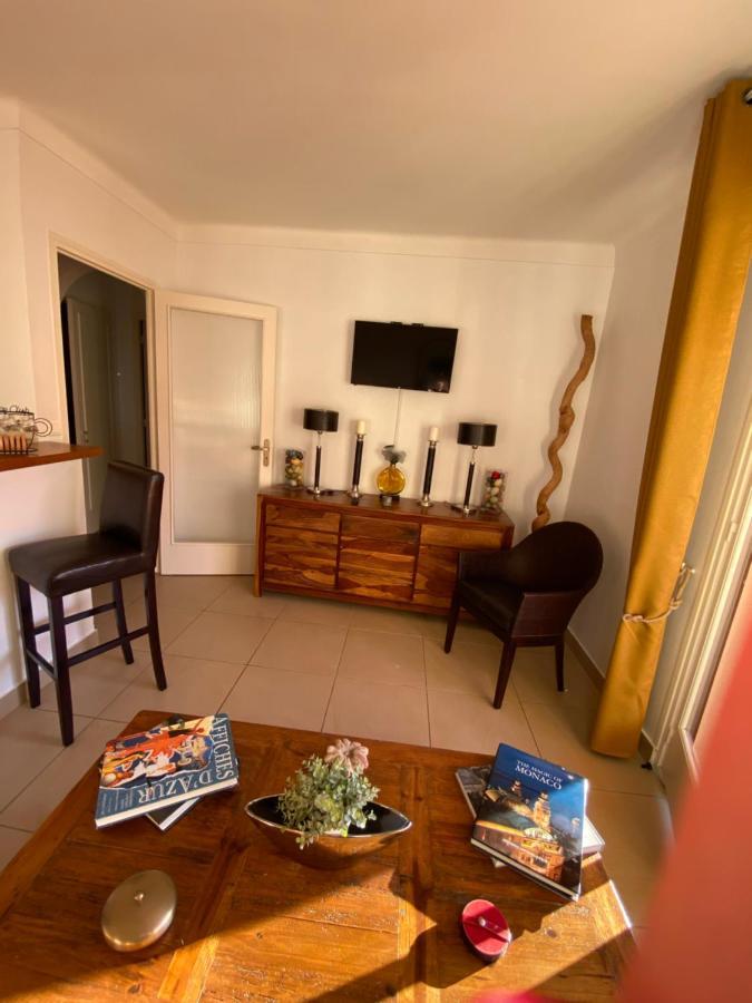 Apartment 2 Pieces Vue Sur Et Monte-carlo A Cap Martin Roquebrune-Cap-Martin